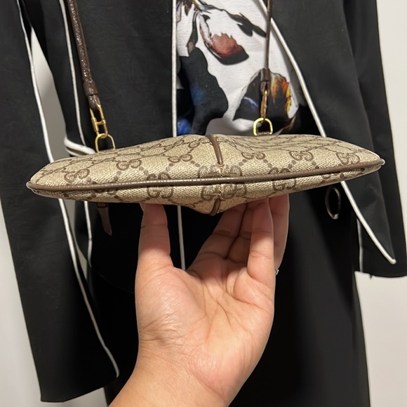 Authentic GG crossbody bag - Picture 9 of 11